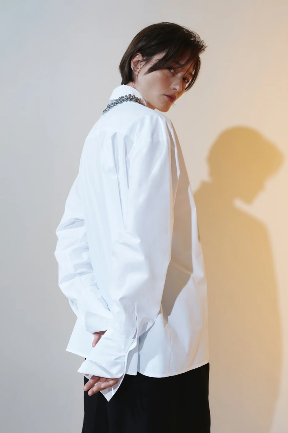 Ambitna white cotton shirt, styled look. Independent Ukrainian designer at MIXMVSE London.