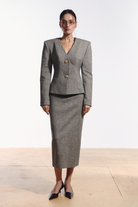 Ambitna tweed jacket in grey wool, hemp and angora, front view with V-line neckline. Independent Ukrainian designer at MIXMVSE London.